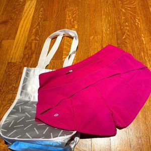 Lululemon 2.5 speed up shorts (ripened raspberry)